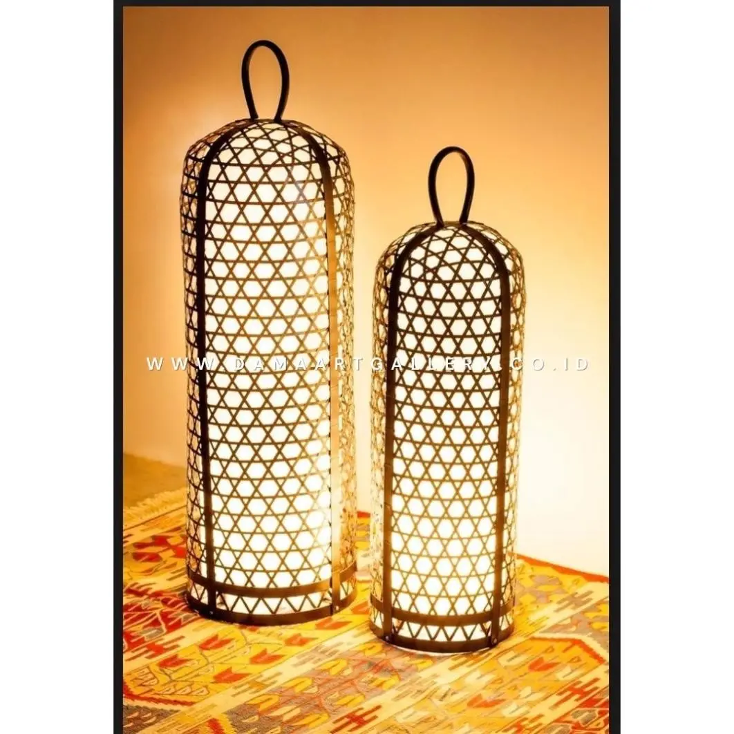 Lampu Tabung Anyaman Tembaga
